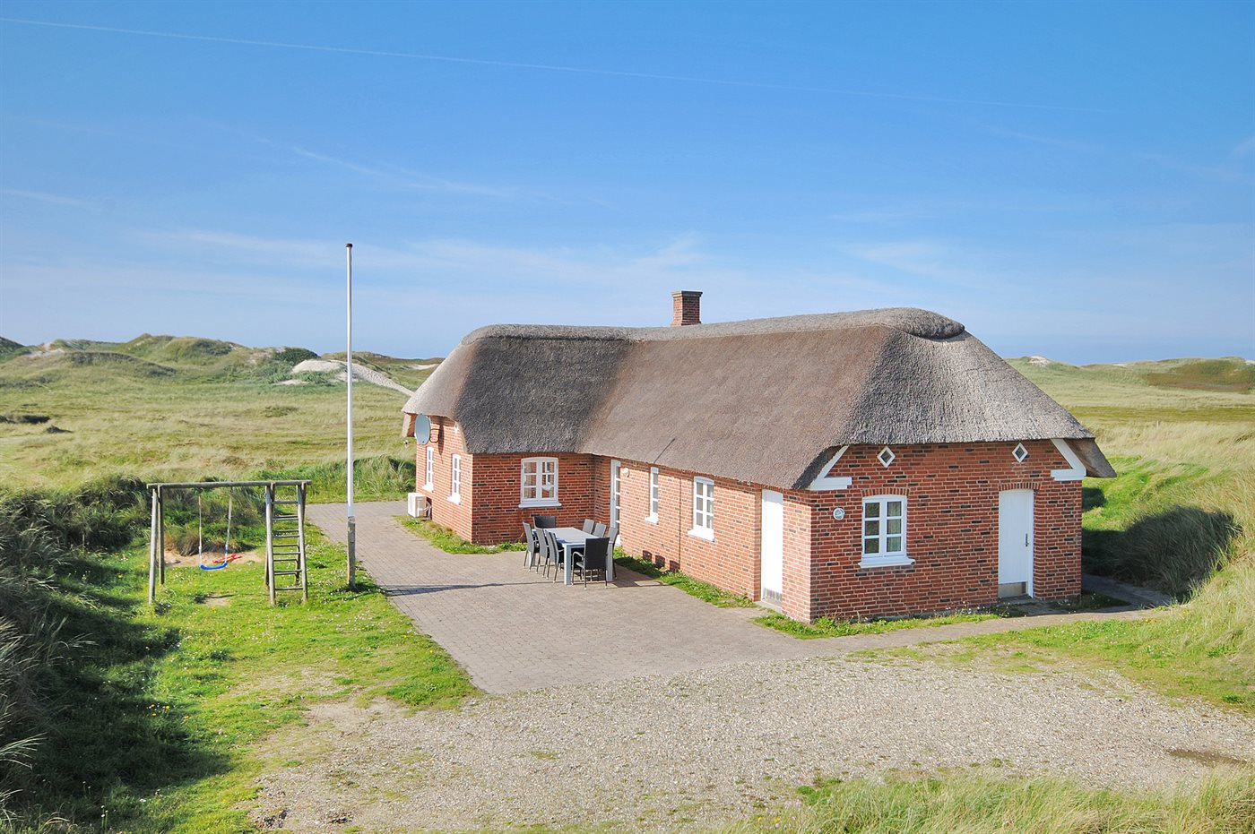 Dein Traumurlaub am Strand – Ferienhaus in Houvig! - Bild 2