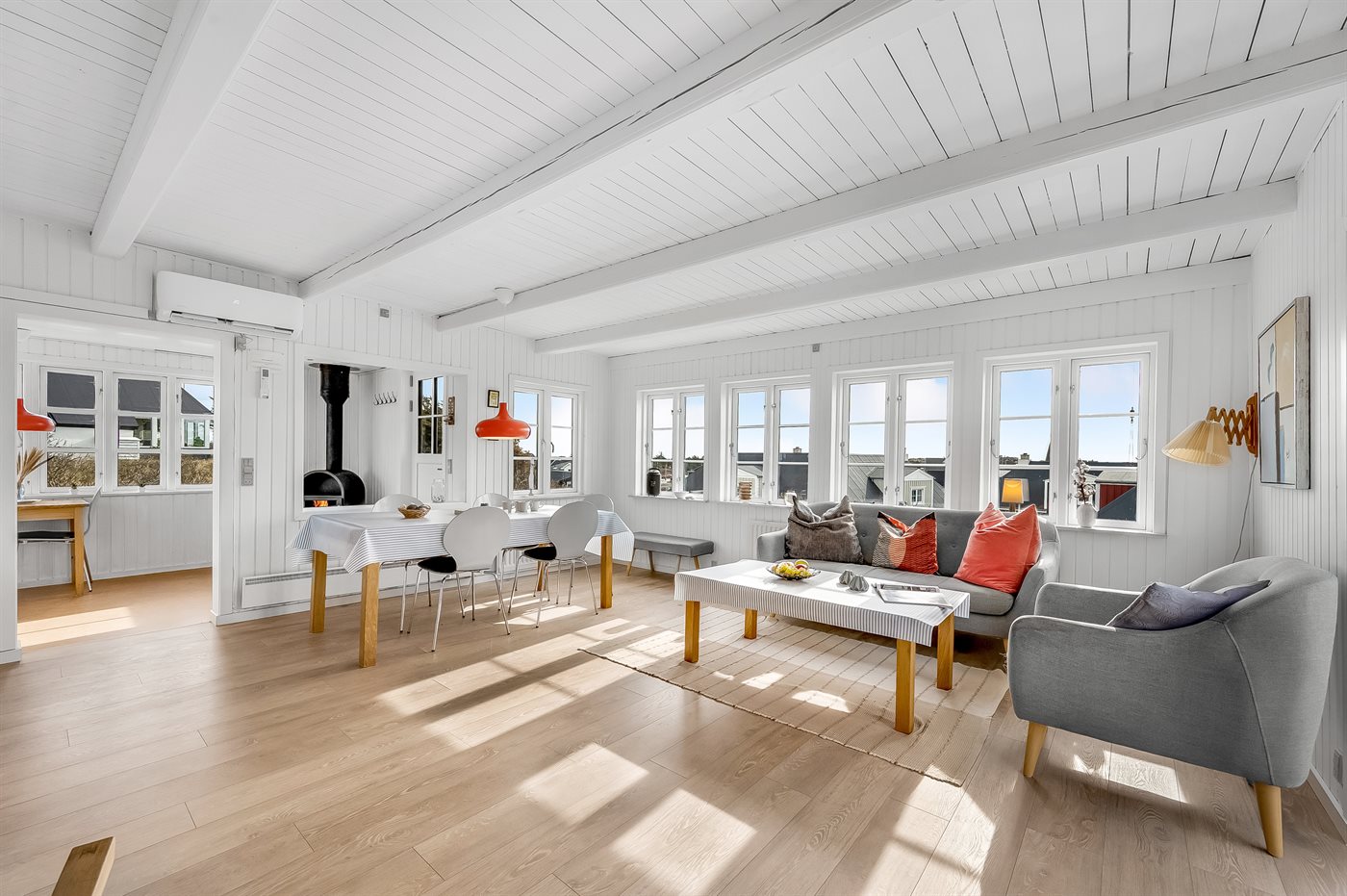 Einladendes Ferienhaus mit Sauna und Whirlpool in Søndervig - Bild 3