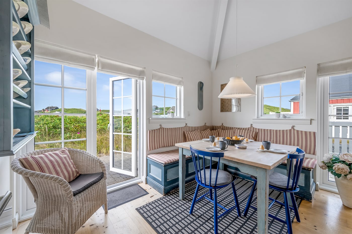 Strandnahes Dünenhaus mit Sauna, Kamin und Meerblick - Bild 3