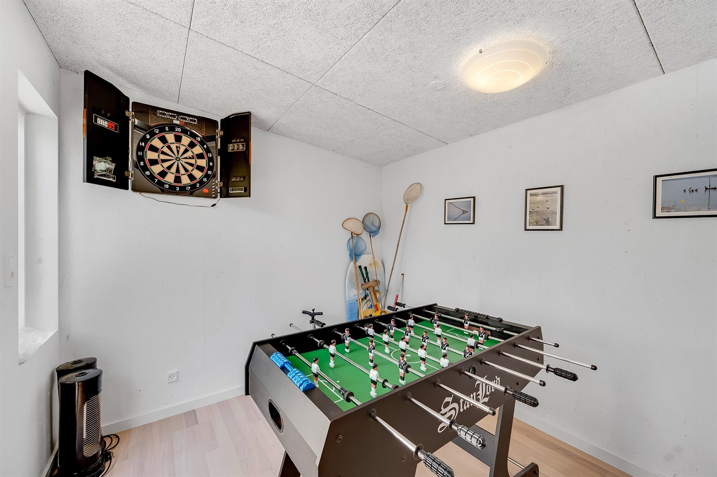 Großes Ferienhaus mit Sauna & Hobbyraum, nah am Strand - Bild 2