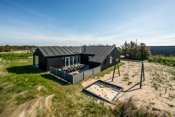 Ferienhaus fr 12 Personen mit Pool in Klegod