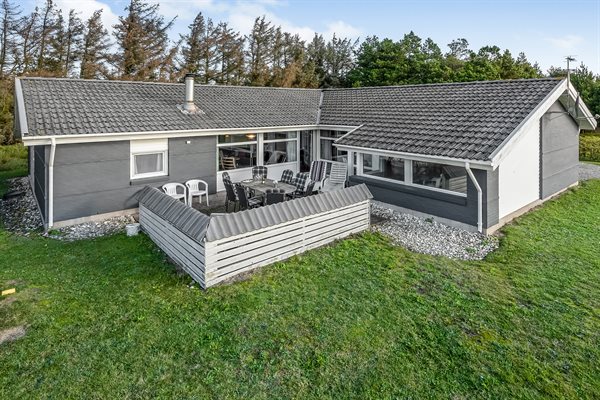 Sommerhus med pool i Klegod (Milevej)