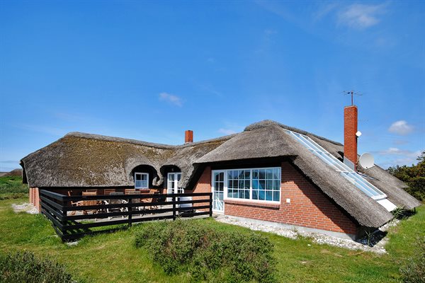 Ferienhaus f�r 14 Personen mit Pool in Klegod