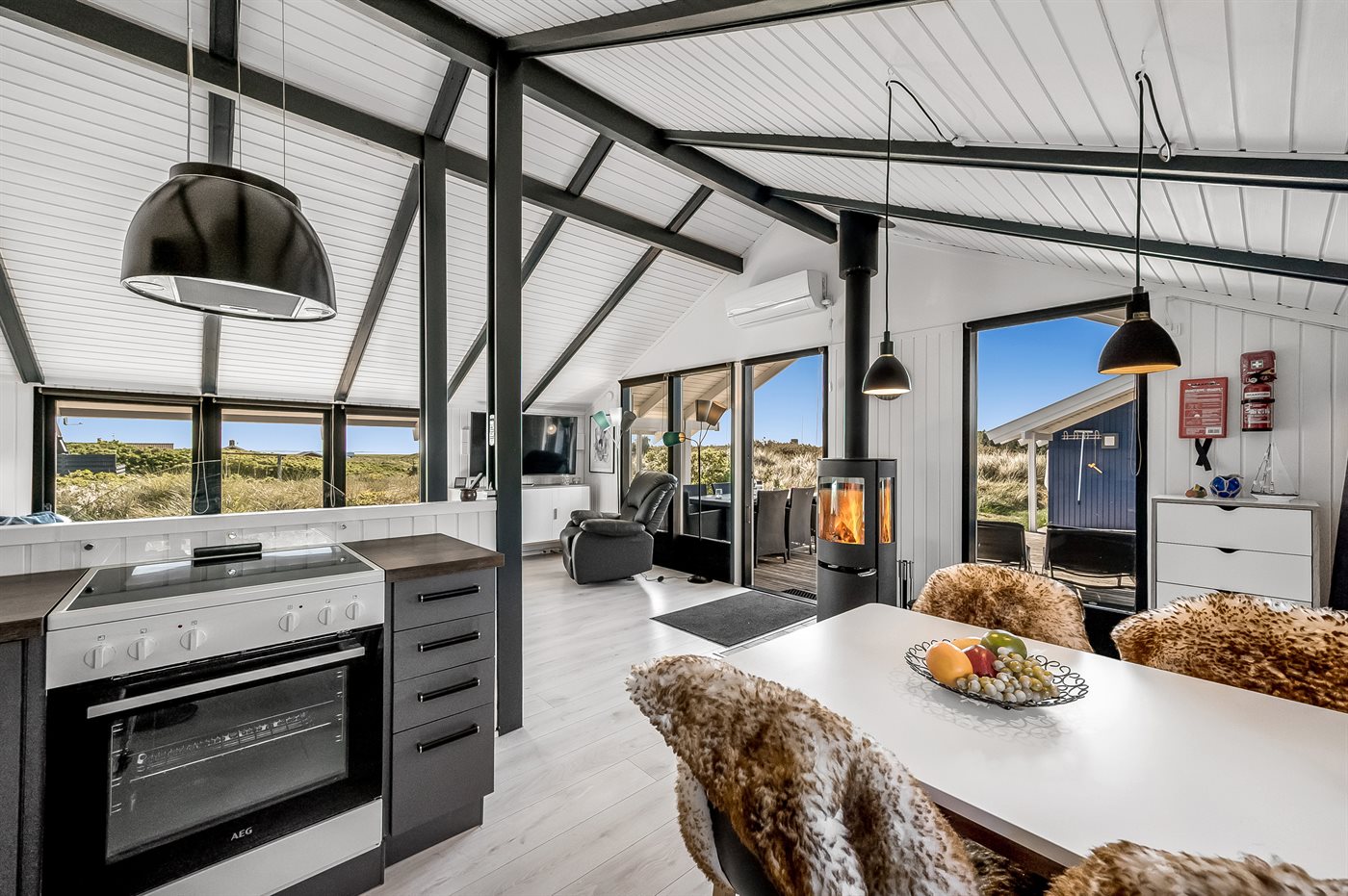 Fjordblick und Gemütlichkeit: Dein Traumferienhaus in Årgab! - Bild 3