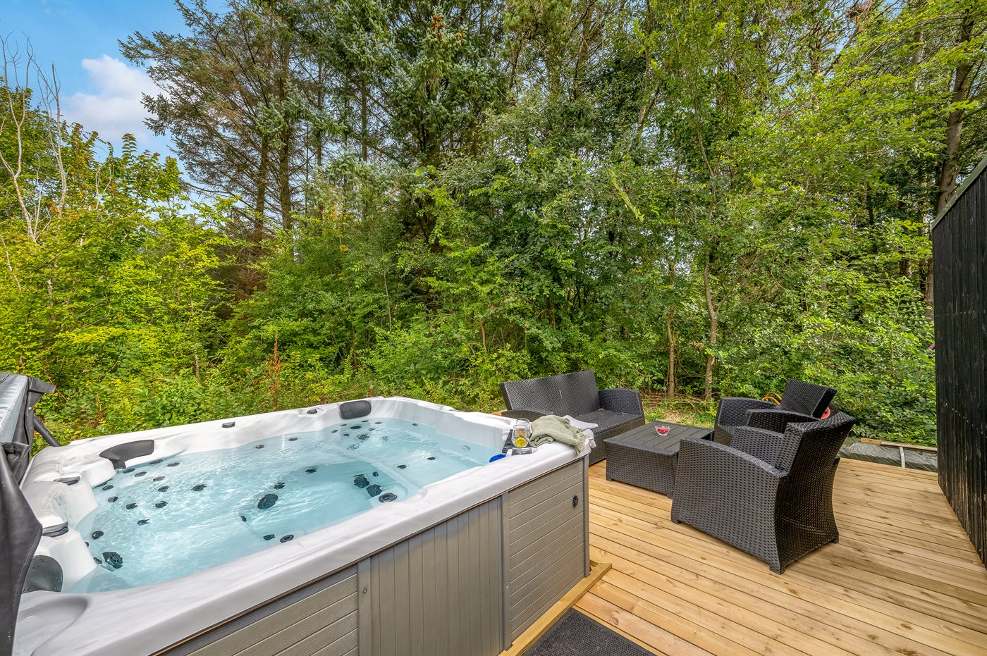 Frisch renoviertes Ferienhaus mit Sauna und Kamin in Skaven Strand - Bild 3