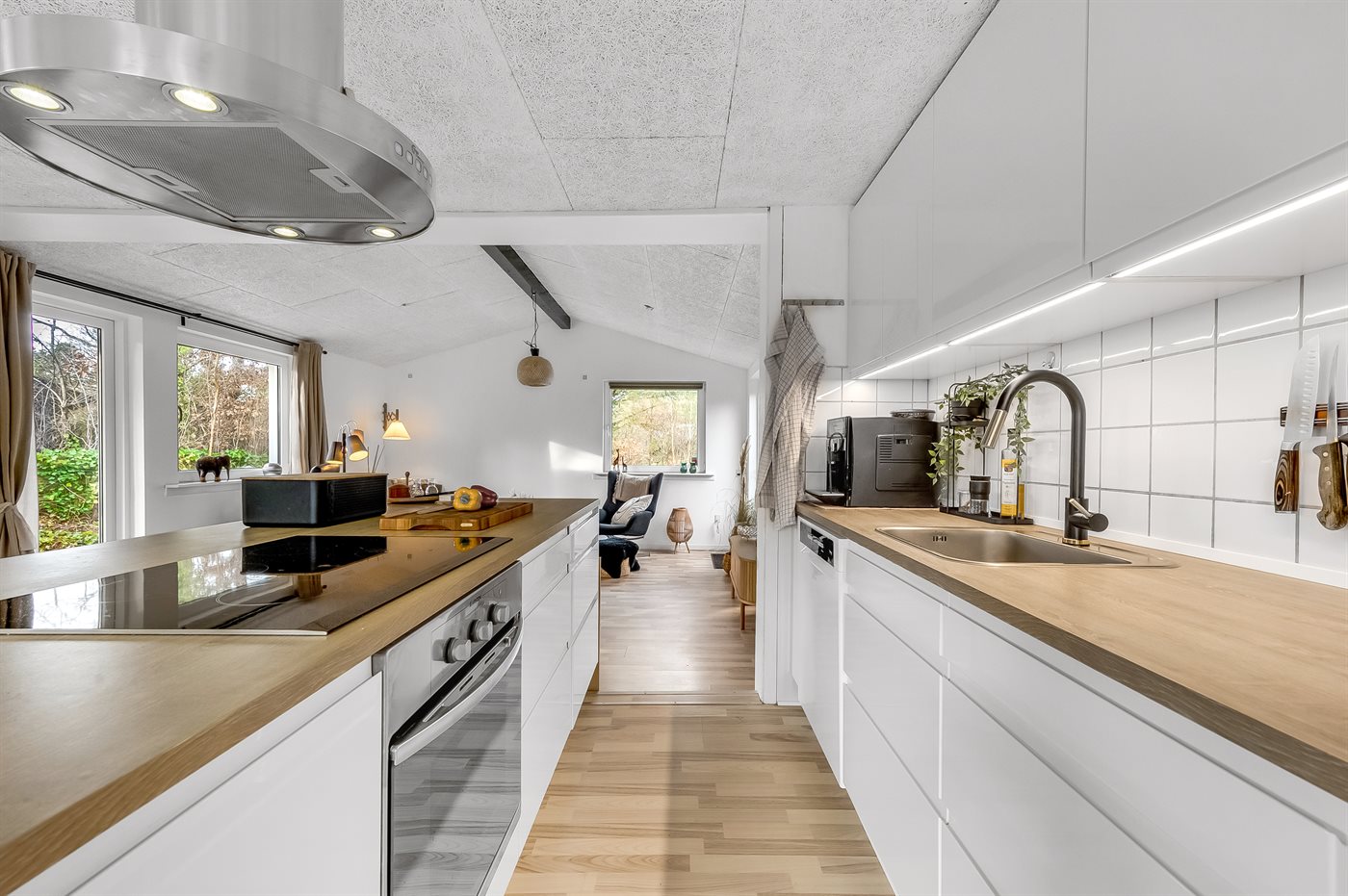 Frisch renoviertes Ferienhaus mit Sauna und Kamin in Skaven Strand - Bild 5