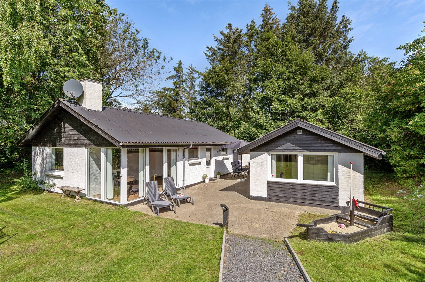 Wohlfühloase am Fjord mit Sauna, Kamin & Platz für Familie