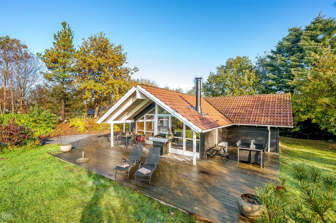 Großzügiges Ferienhaus in Jegum – Sauna, Kamin & Whirlpool