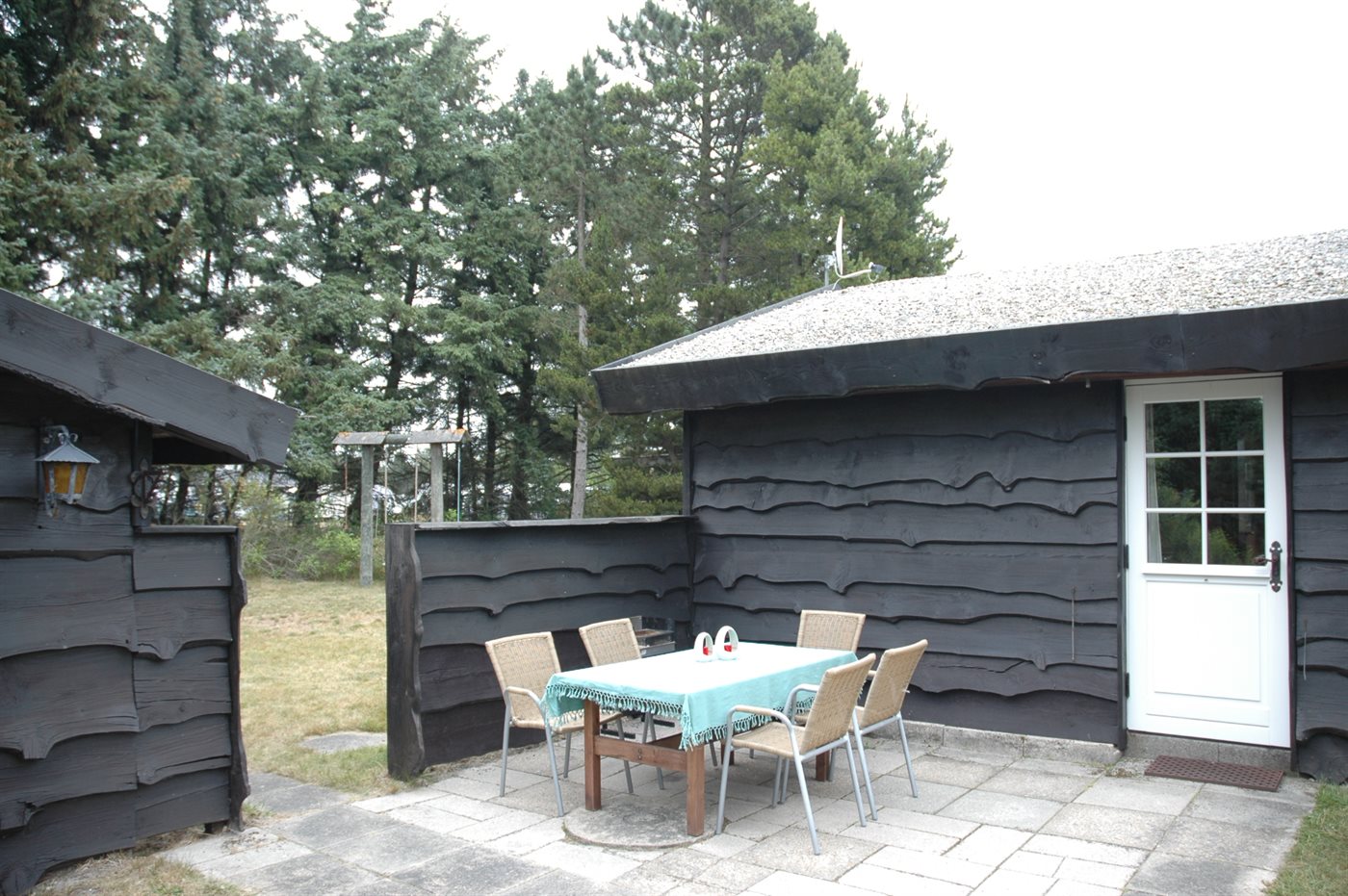 Wohlfühlhaus mit Kamin, Sauna & großer Terrasse in Vejers Strand - Bild 3