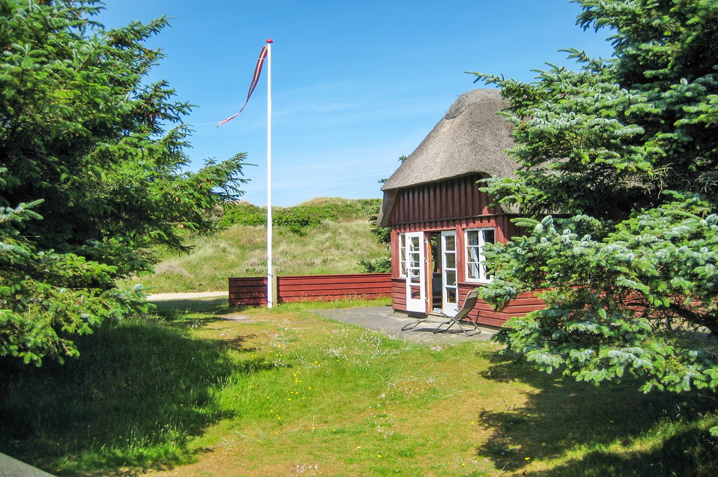 Gemütliches Ferienhaus mit Sauna & Meerblick in Vejers Strand - Bild 2