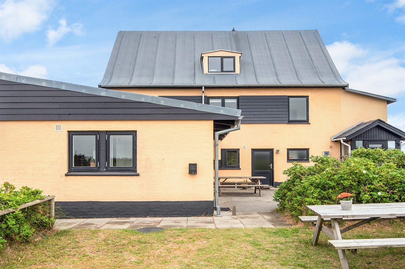 Strandnahes Urlaubsnest mit Sauna, Kamin & Dünenblick