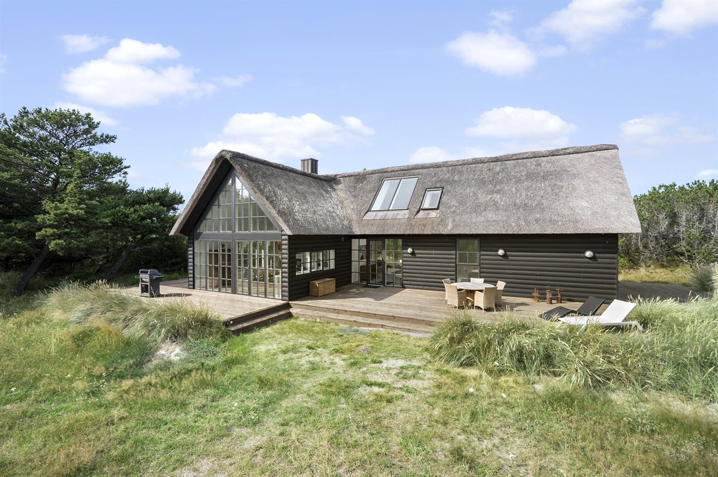 Großzügiges Ferienhaus mit Sauna, Kamin und Naturblick