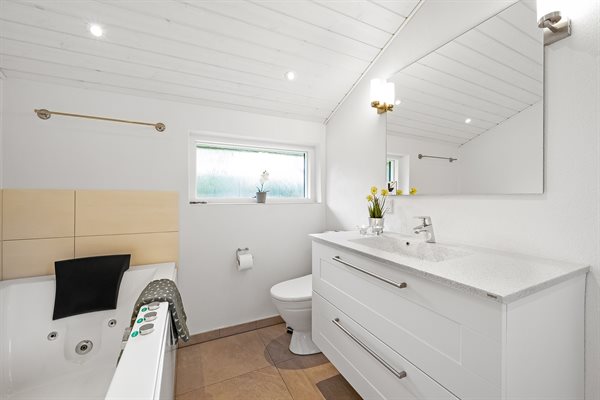 Feriebolig til 8 personer - Blaavand26-0362