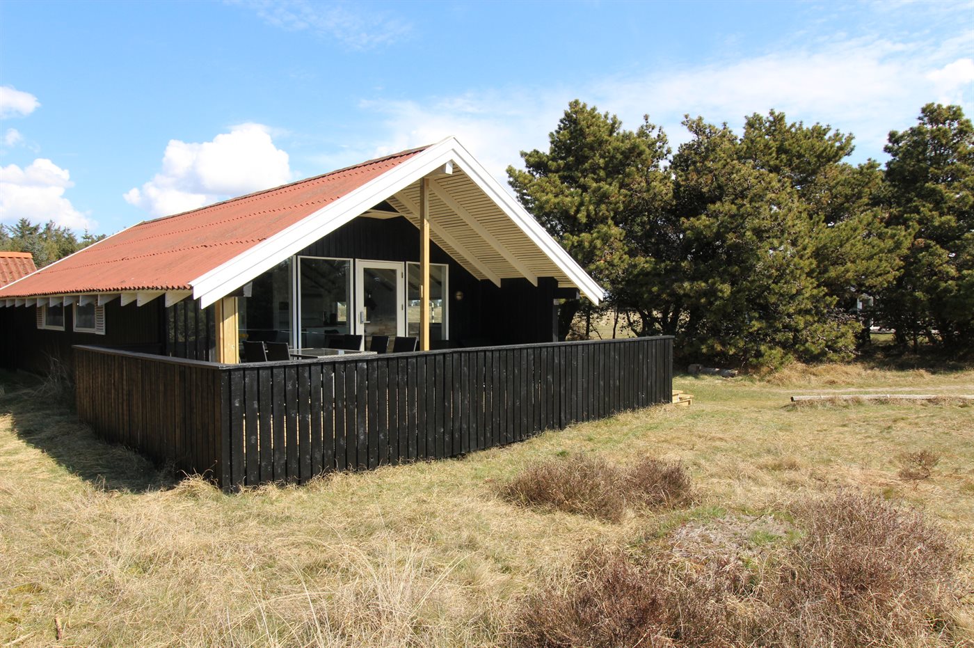 Skandinavisches Sommerhaus in Blåvand – Urlaubstraum wartet!