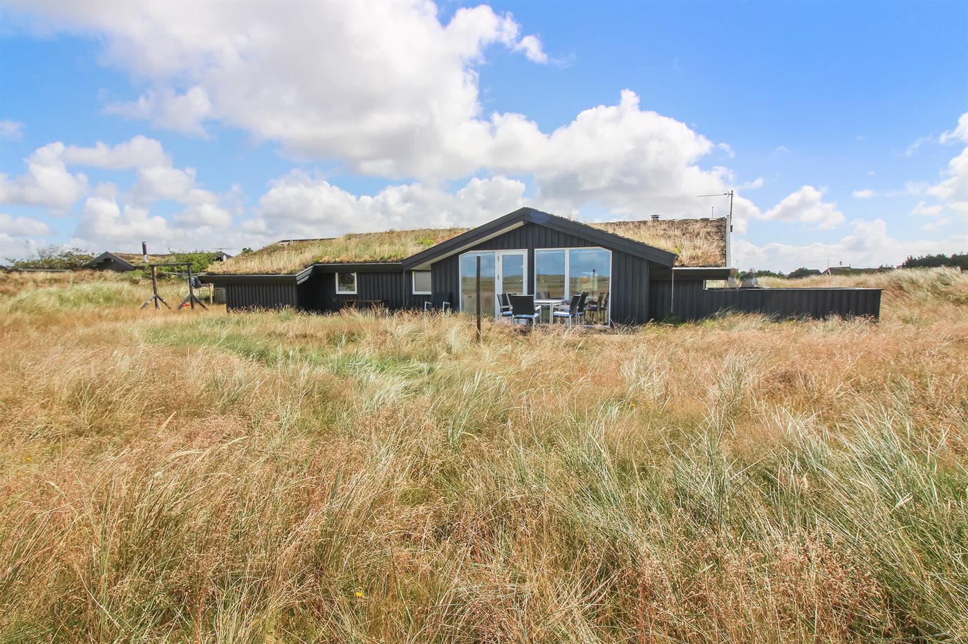 Dein Traumferienhaus mit Meerblick in Blåvand!