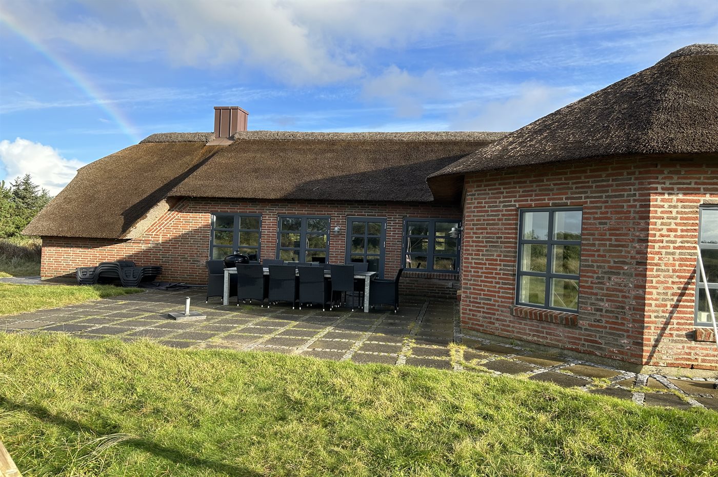 Dein Traumhaus in Blåvand: Wellness, Strand und Spaß pur! - Bild 3