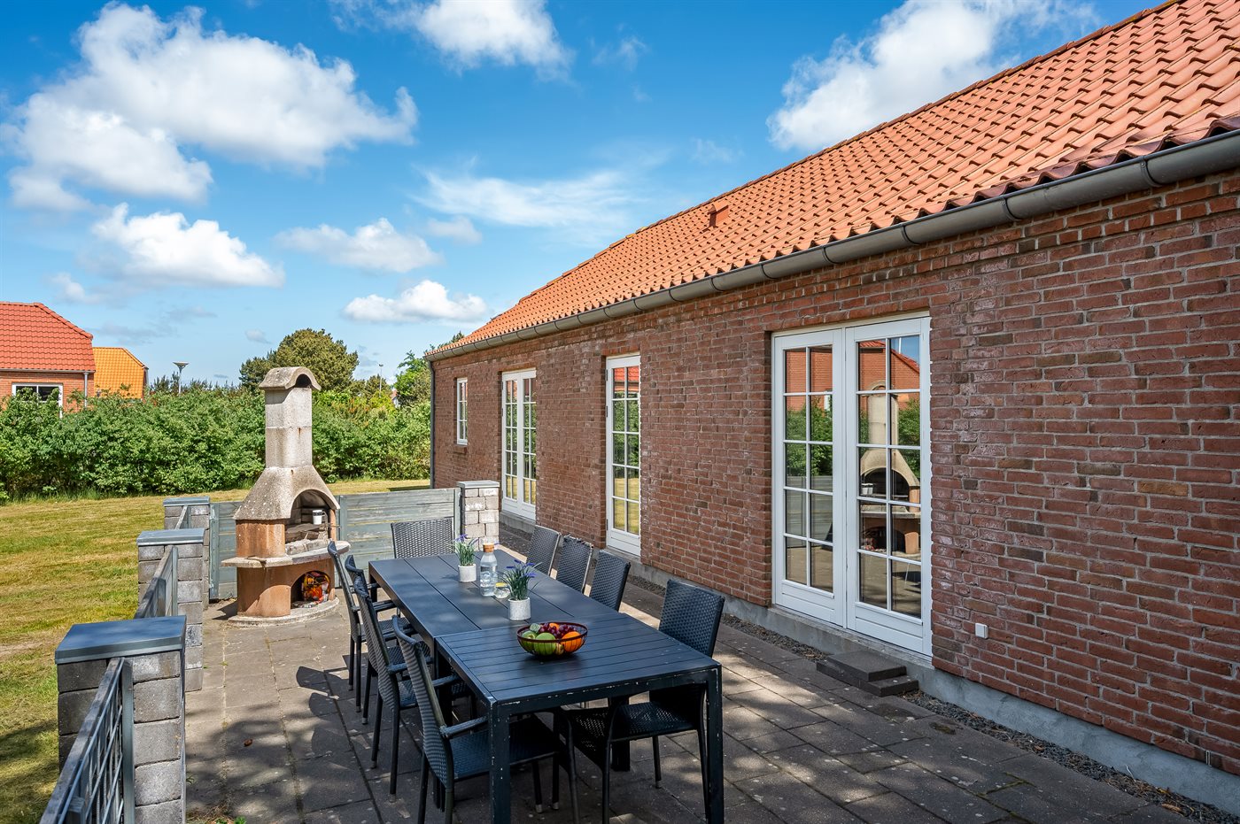 Großzügiges Ferienhaus mit Sauna, Aktivraum und viel Natur - Bild 2