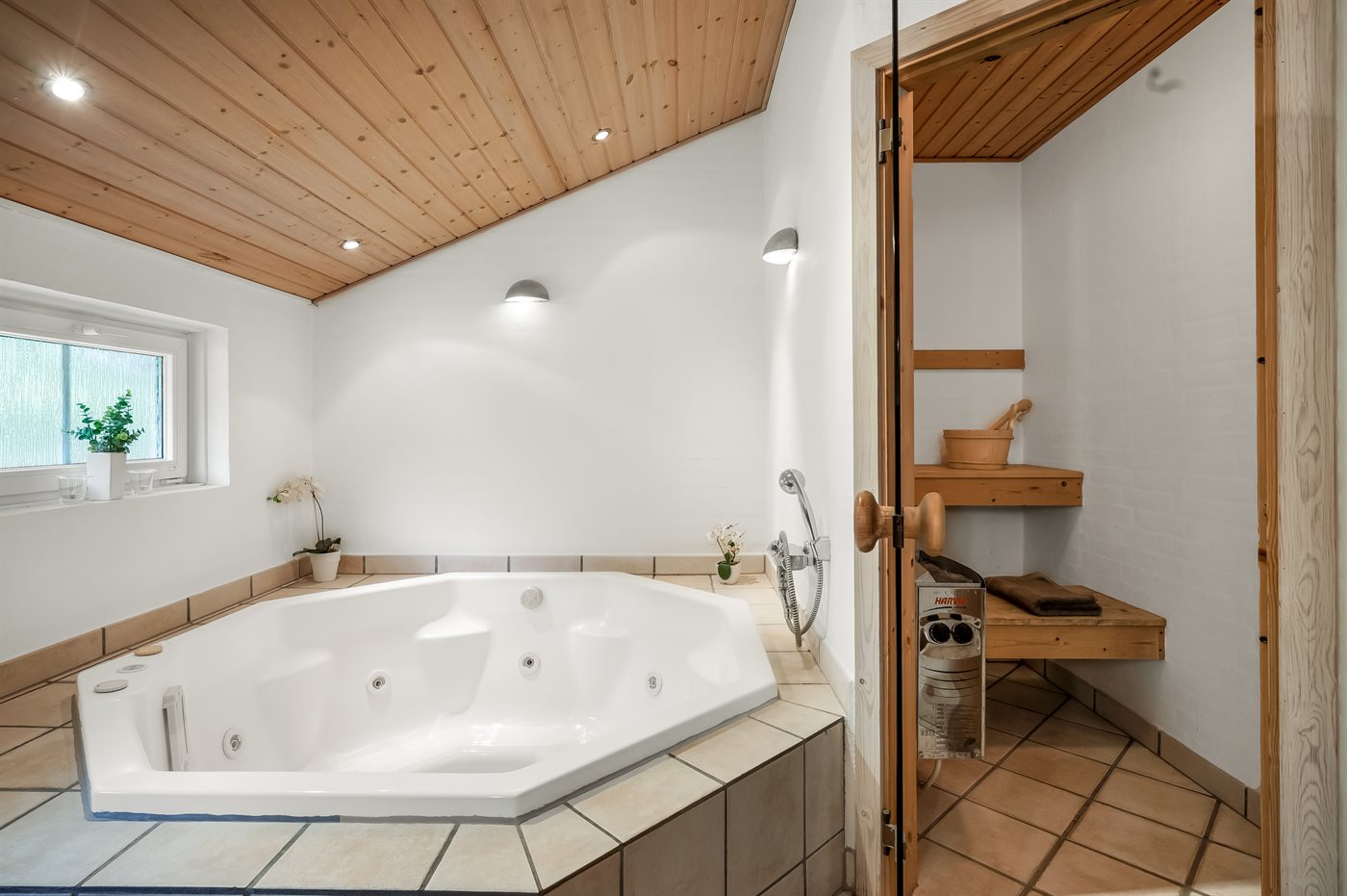 Entspanne im Traumferienhaus in Blåvand – Meer und Sauna! - Bild 4