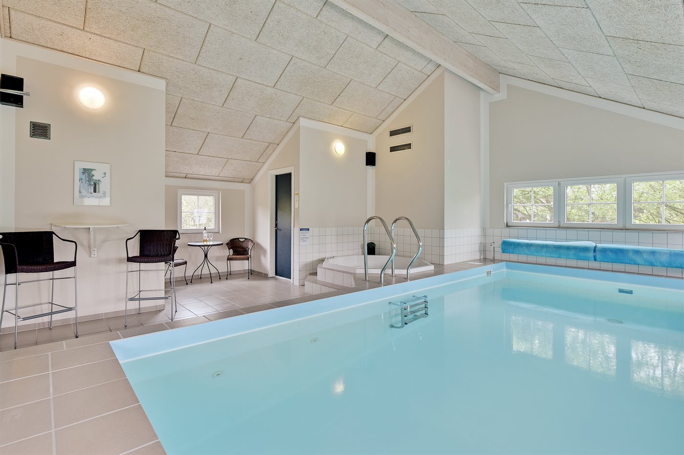 Traumhaftes Ferienhaus mit Pool und Meerblick in Blåvand - Bild 4