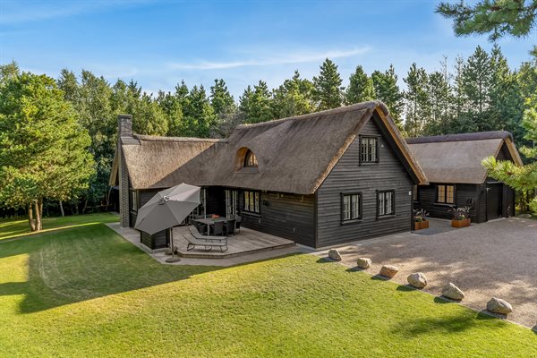 Sommerhus til 8 personer beliggende i R�m�