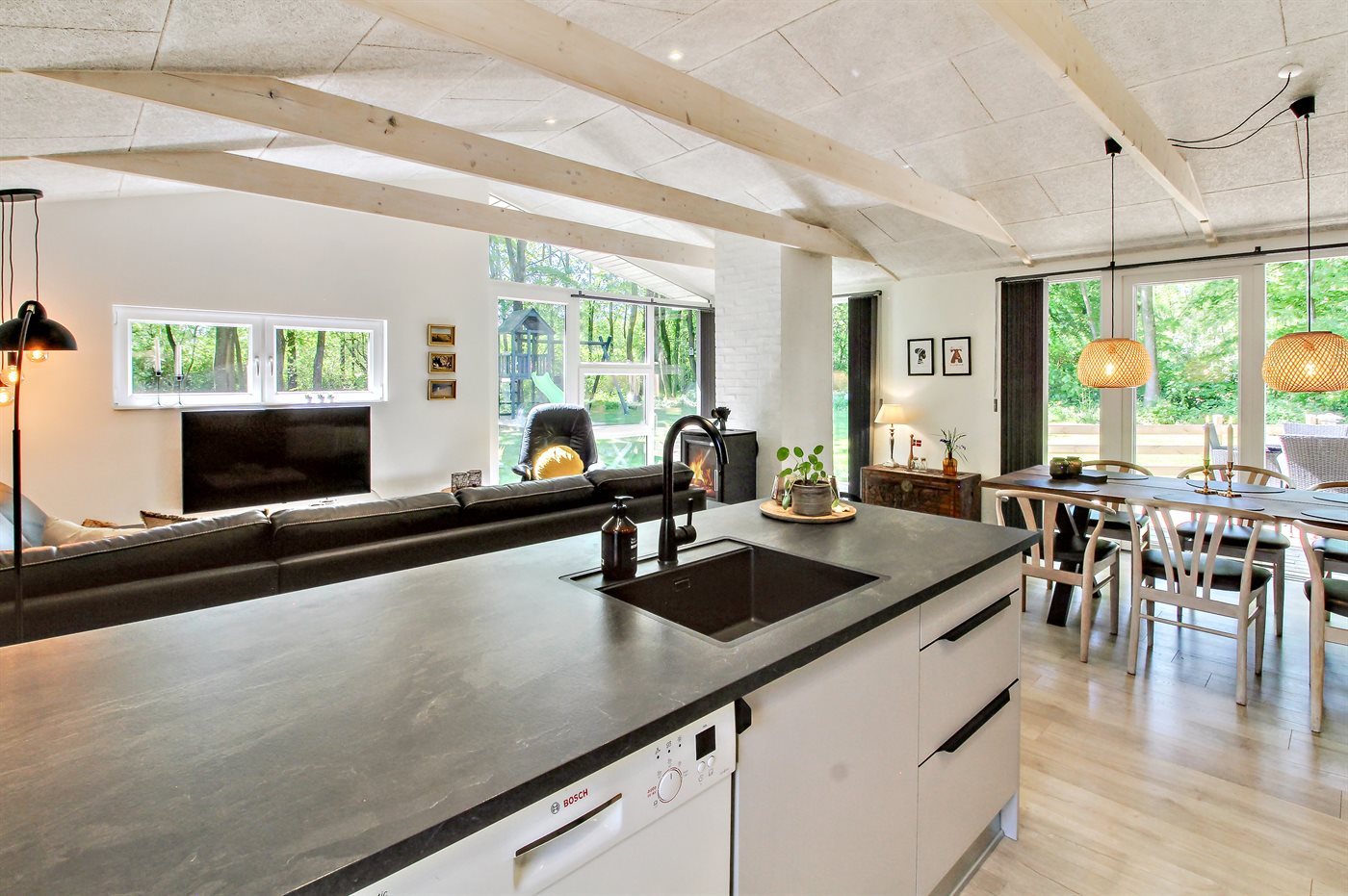 Entspanne im Traumferienhaus mit Hot-Tub in Arrild! - Bild 4