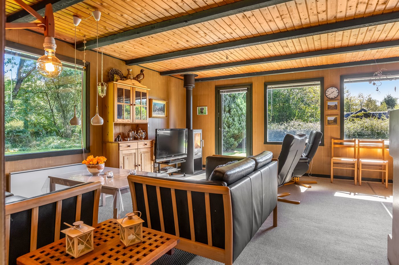 Gemütliches Ferienhaus mit Sauna und Kamin im grünen Arrild - Bild 4