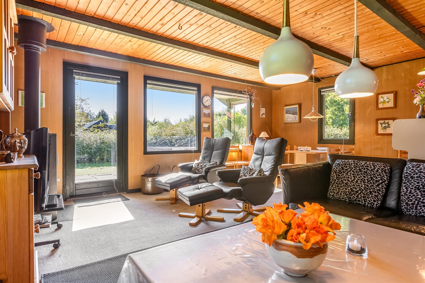 Gemütliches Ferienhaus mit Sauna und Kamin im grünen Arrild - Bild 5