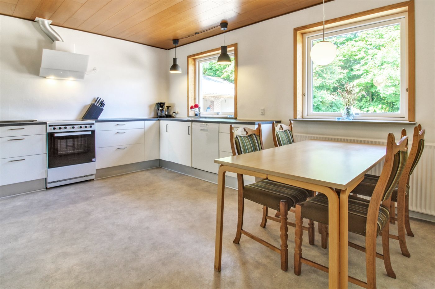 Landhaus-Idylle mit Sauna, Aktivitätsraum & Platz für 12 - Bild 5