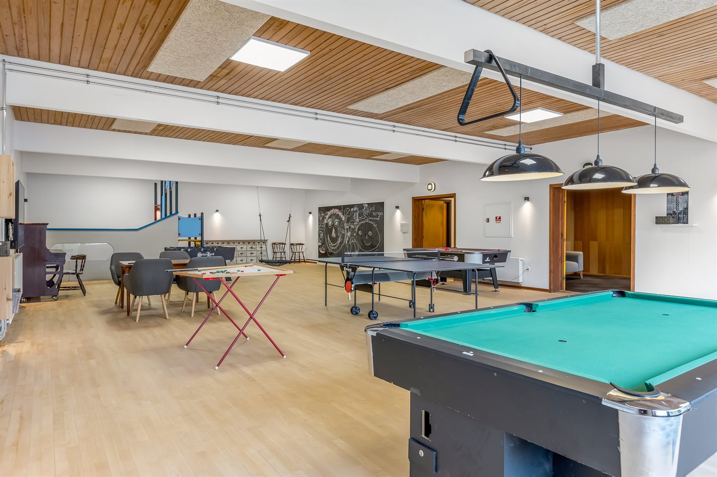 Großzügiges Ferienhaus mit Sauna, Hot Tub &amp; Activity Room