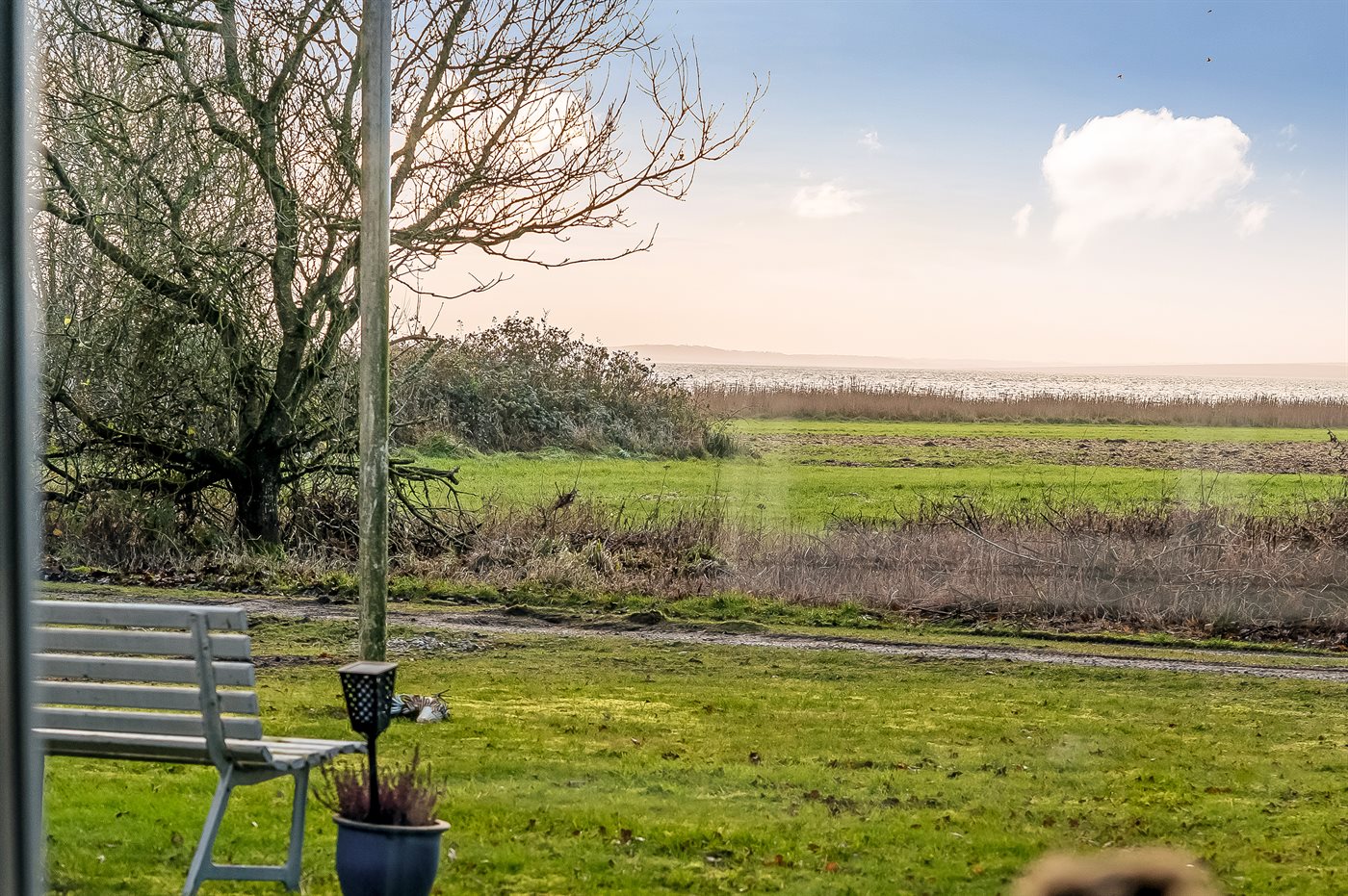 Ferienhaus am Limfjord mit Sauna, Kamin und großem Naturgrundstück