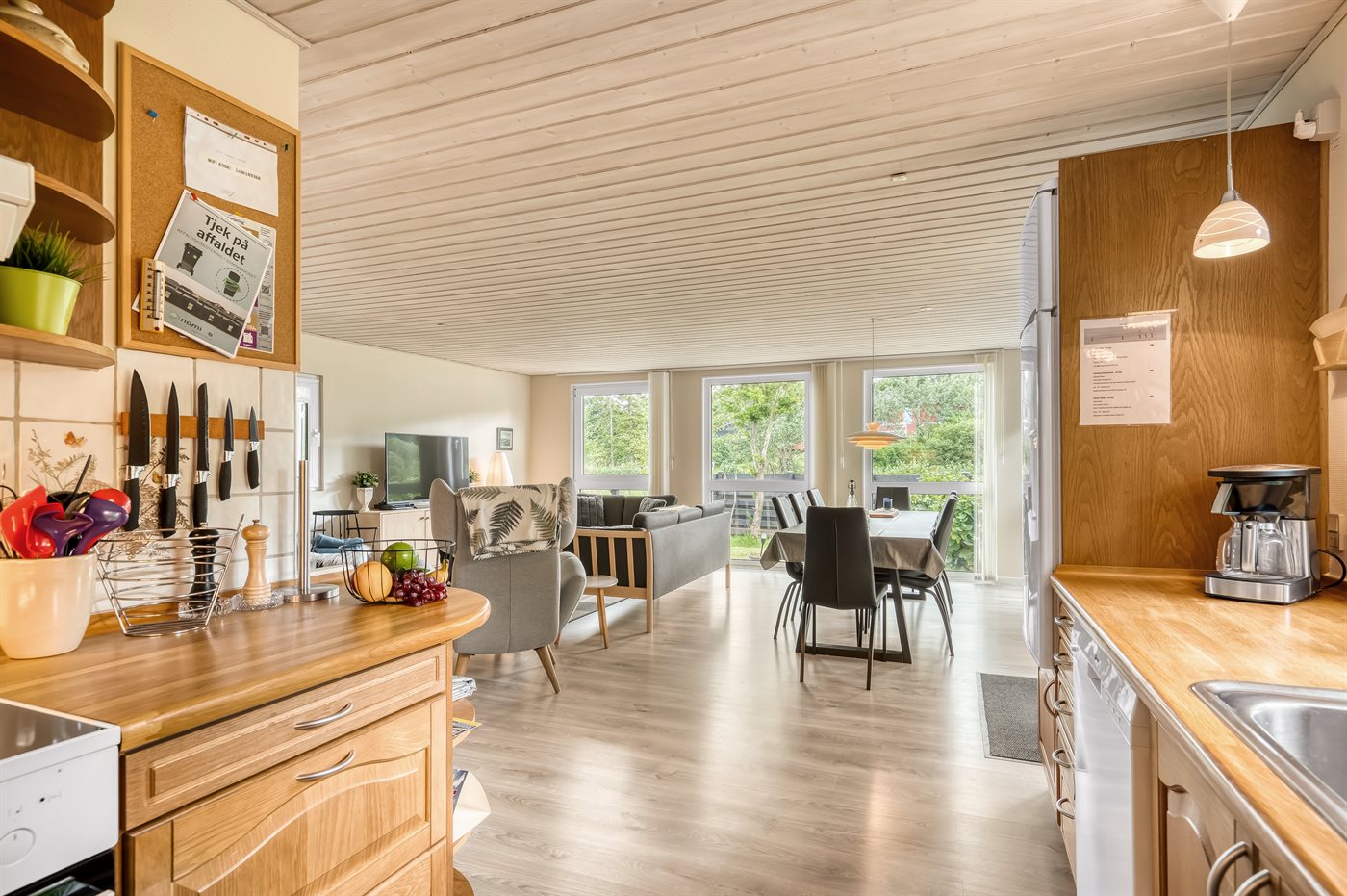 Großzügiges Ferienhaus mit Sauna, Kamin & Fjordblick in Toplage - Bild 5