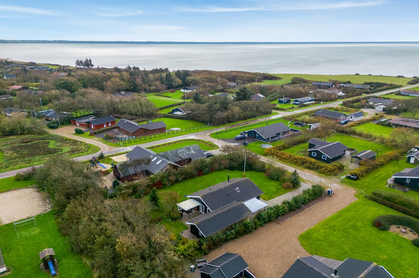 Gemütliches Ferienhaus am Limfjord mit Sauna und Meerblick - Bild 2