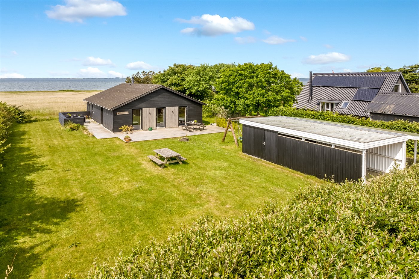 Dein Traumhaus am Limfjord – Entspannung und Abenteuer pur!