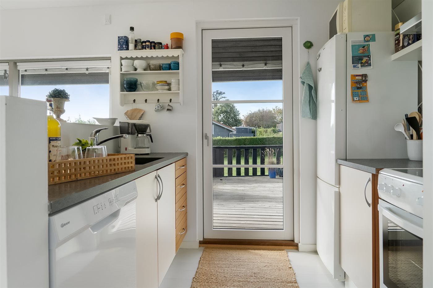 Strandnahes Ferienhaus mit Sauna, Kamin und Meerblick in Sæby - Bild 5