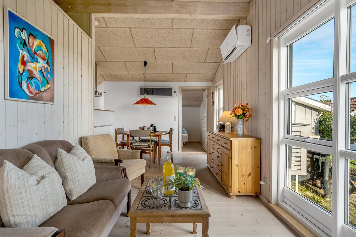 Strandnahes Ferienhaus mit Sauna, Kamin und Meerblick in Säby - Bild 3