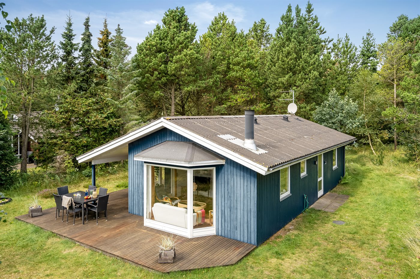 Hyggeliges Ferienhaus mit Sauna und Meerblick in Lyngsaa