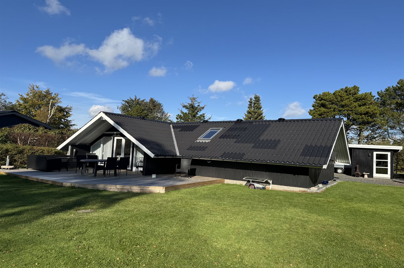 Entspannungen am Strand: Dein gemütliches Ferienhaus in Hou!