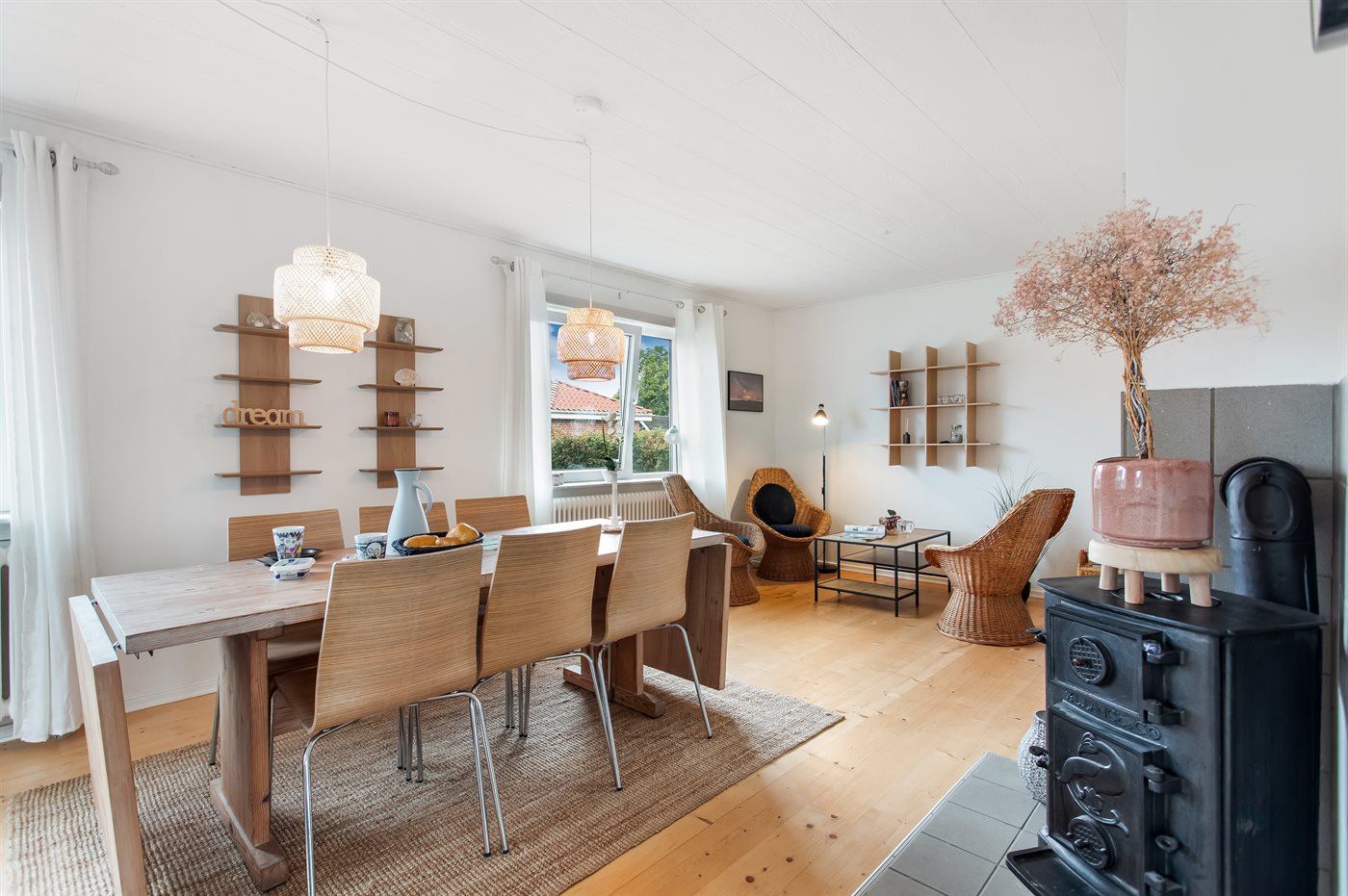 Hyggeliges Ferienhaus mit Sauna, Kamin & Nähe zum Strand - Bild 2