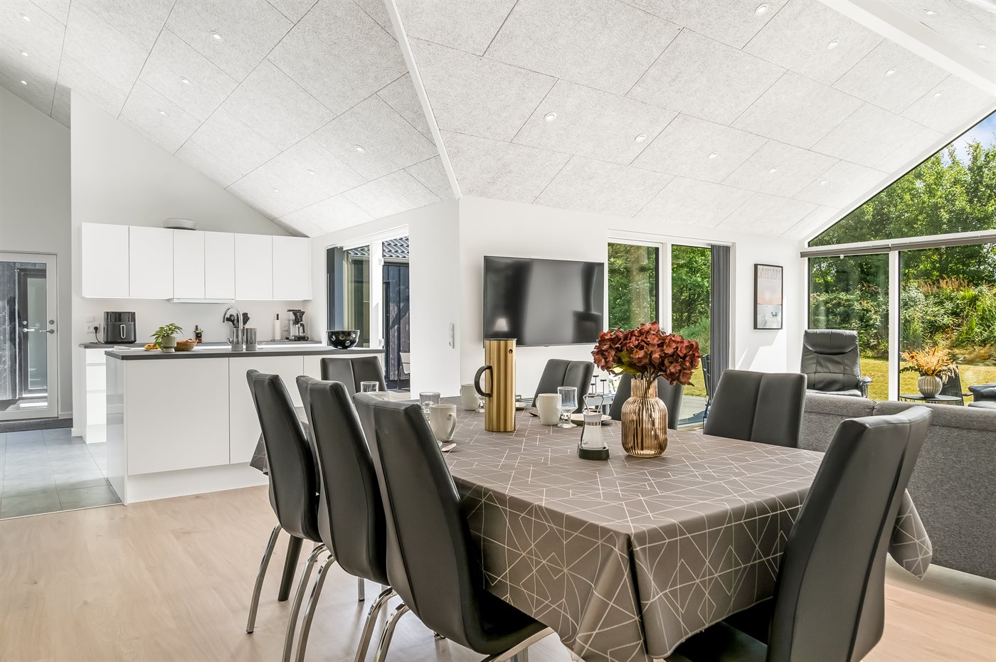 Modernes Luxushaus mit Sauna und Meerblick nahe Bisnap-Strand - Bild 4