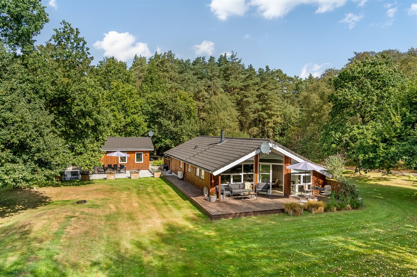 Familienurlaub am Fjord: Sauna, Kamin &amp; Spielspaß in Øster Hurup