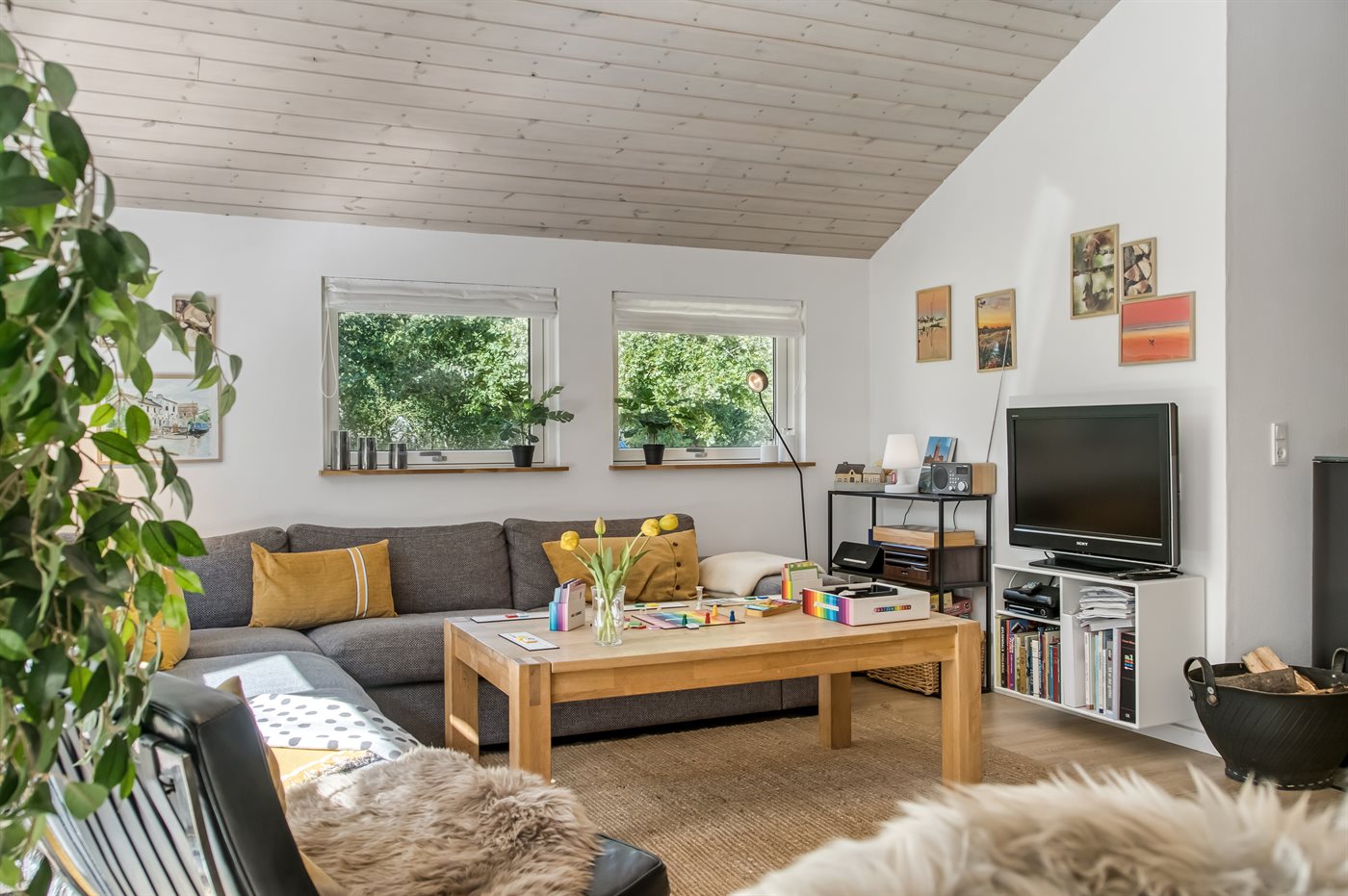 Familienurlaub am Fjord: Sauna, Kamin & Spielspaß in Øster Hurup - Bild 2