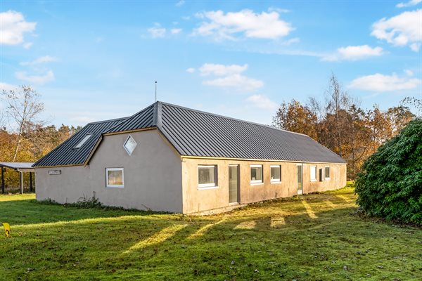 Sommerhus til 6 personer beliggende i Laso, Byrum