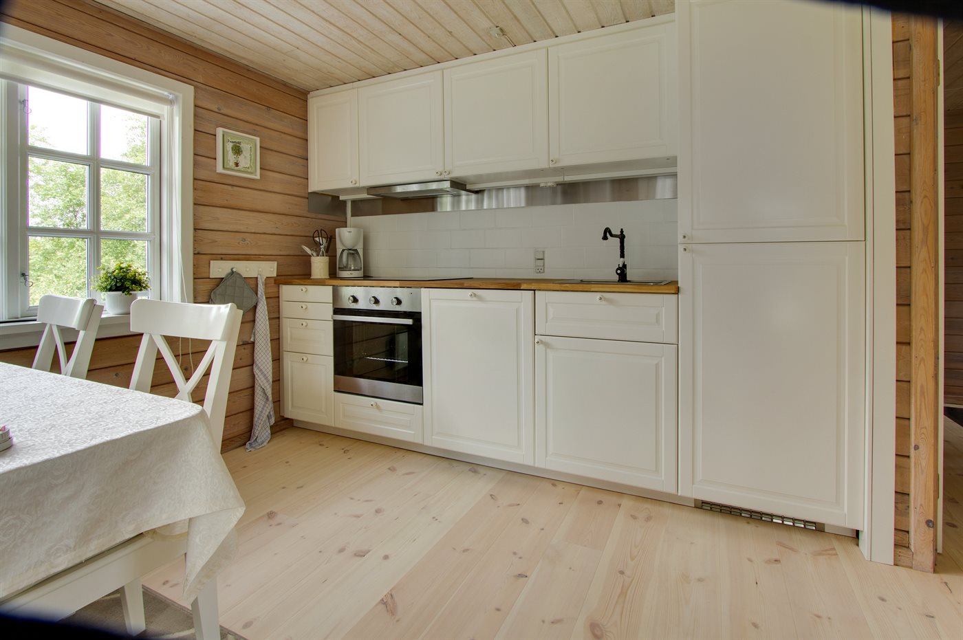 Entspanne im charmanten Ferienhaus in Hou – Dein Traumurlaub! - Bild 5