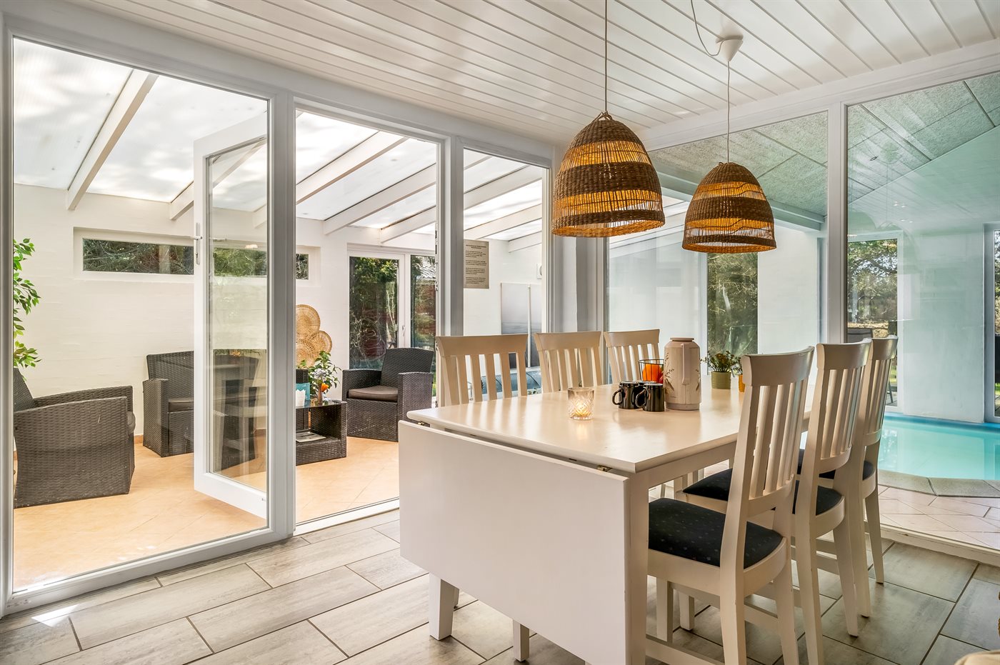 Traumhaftes Ferienhaus mit Pool und Strandnähe in Hou - Bild 5