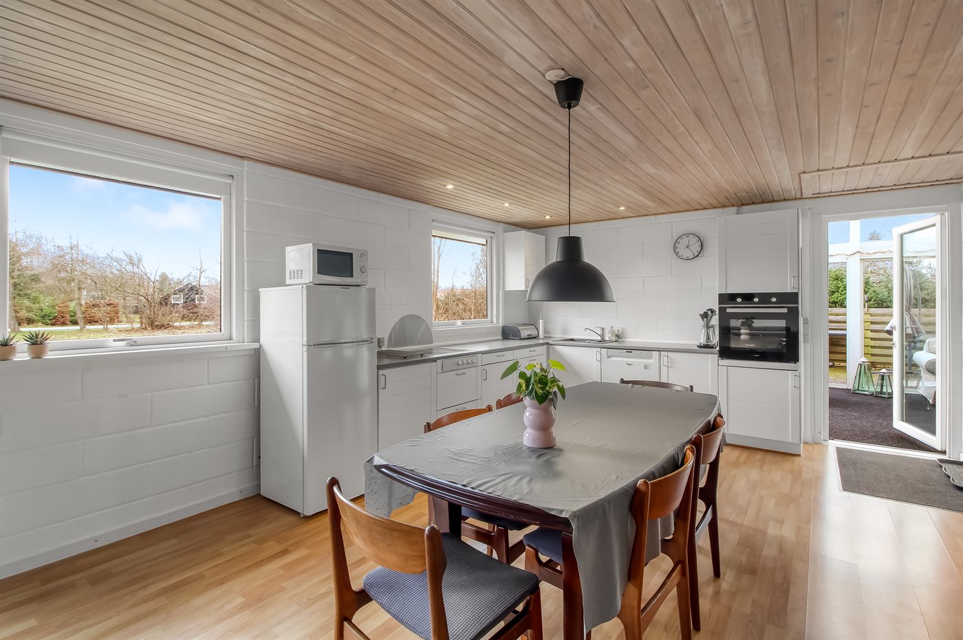 Frisch renoviertes Ferienhaus mit Sauna & Meerblick bei Store Sjørup - Bild 5