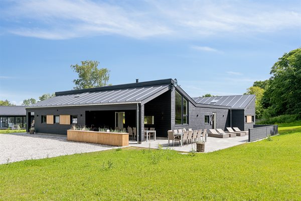 Sommerhus med pool i Fjellerup Strand (Flledvej)