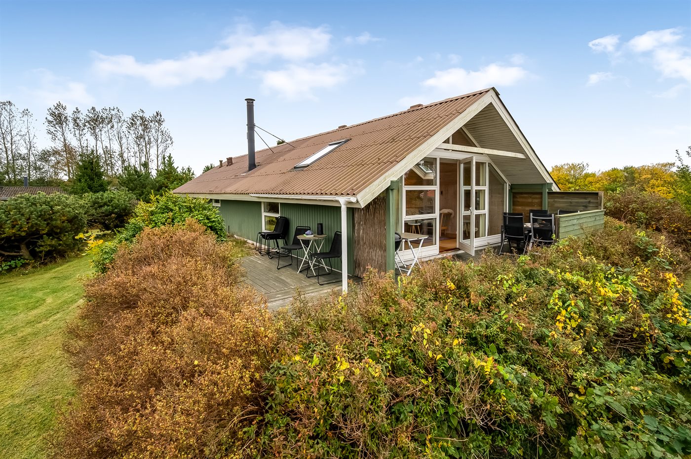 Dein Wohlfühlhaus mit Meerblick und Sauna am Bönnerup Strand