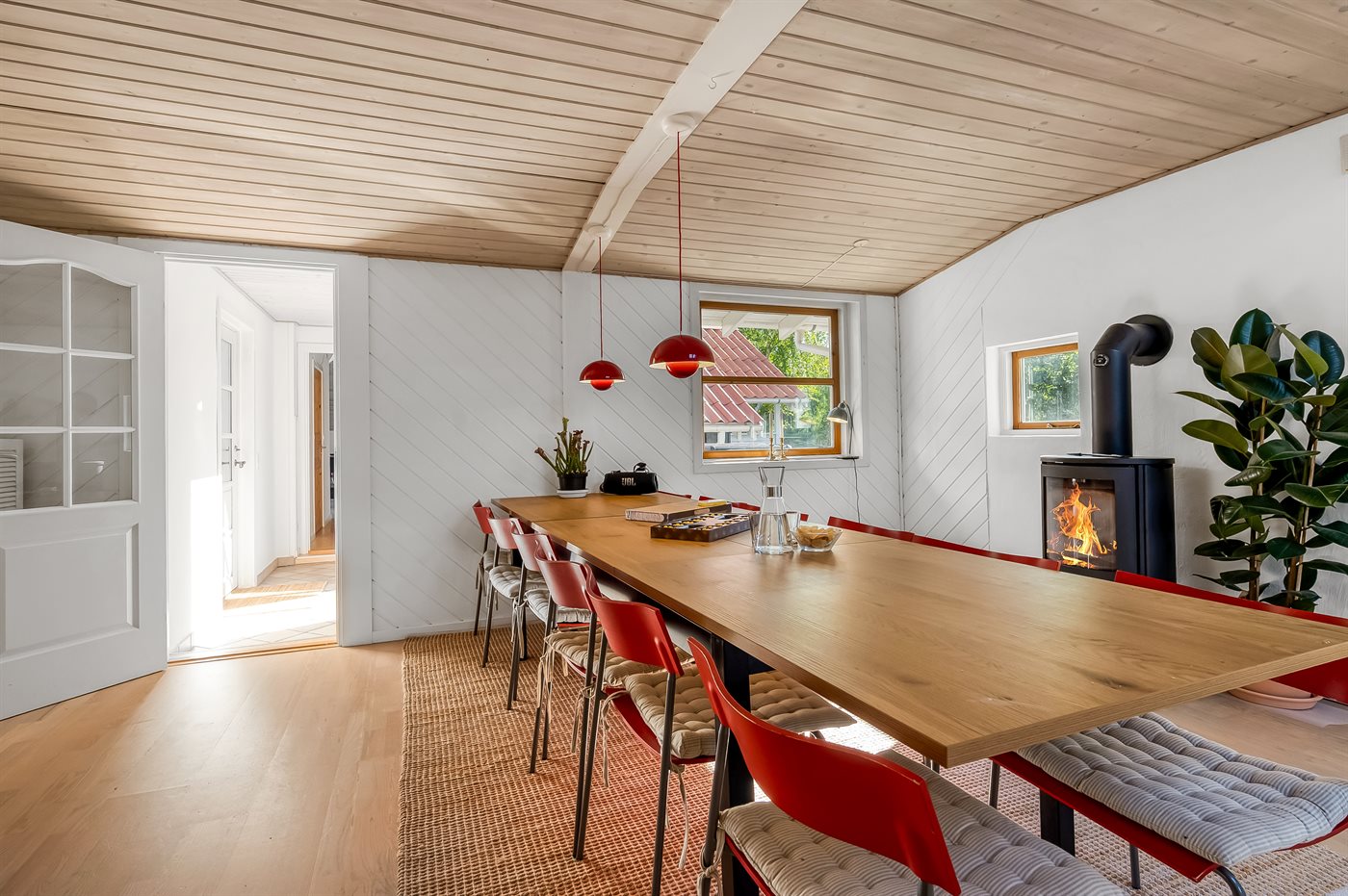 Großes Familienhaus mit Aktivitätsraum, Sauna & Meerblick - Bild 3