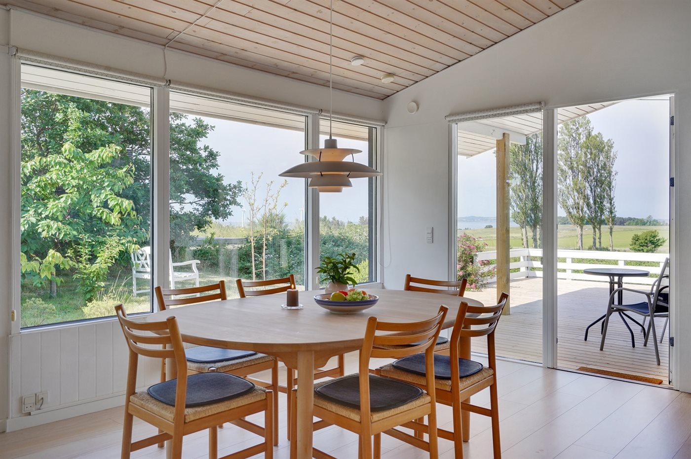 Urlaubstraum mit Meerblick – Entspannung in Øer Strand! - Bild 3