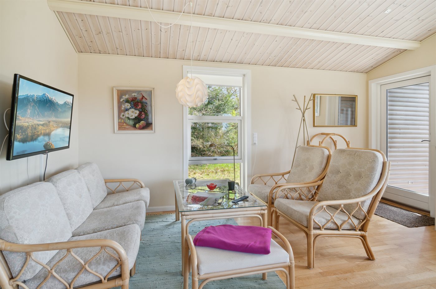 Urlaub am Wasser: Gemütliches Haus mit Sauna und Kamin - Bild 3